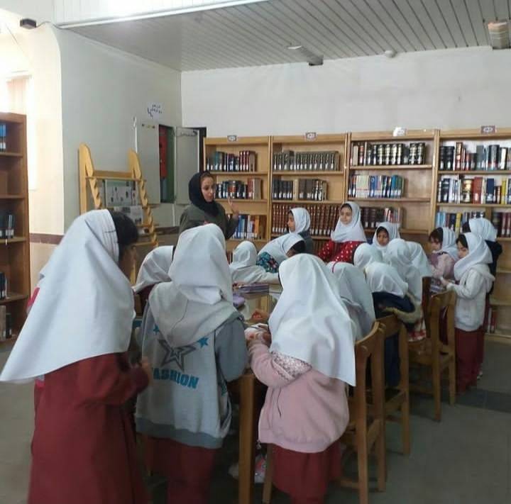 بازدید مدارس از کتابخانه