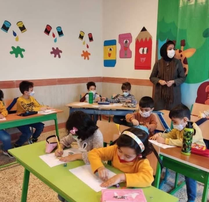 نقاشی به مناسبت هفته جهانی کودک